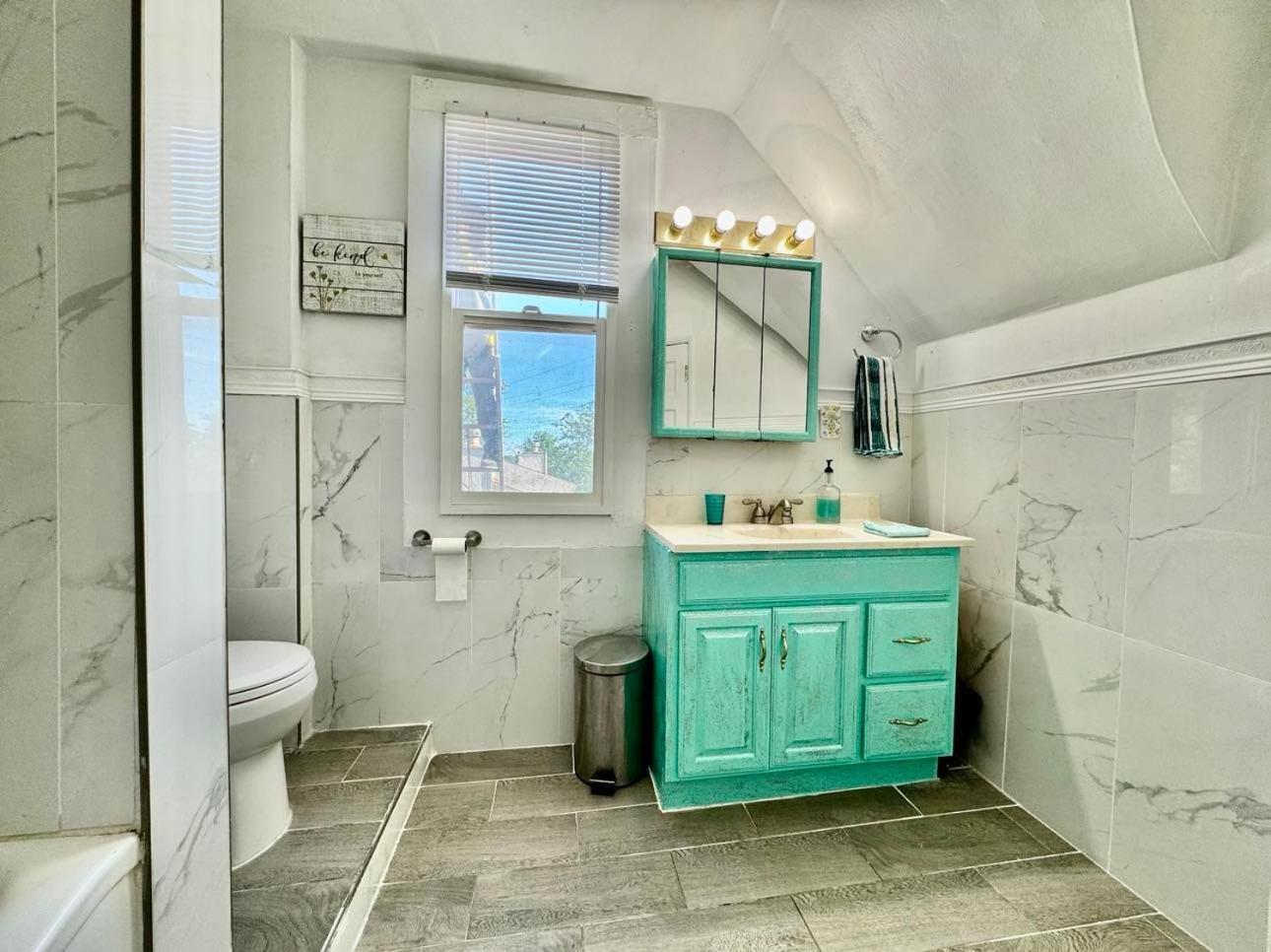 Private Room Tiny With Shared Bathroom Near Seatac Airport And Downtown Seattle Exteriér fotografie